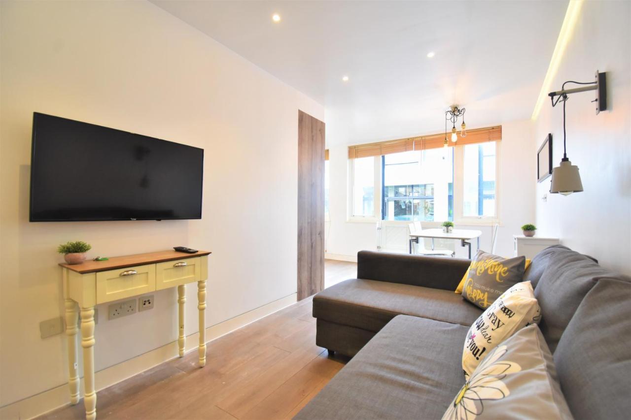 Stunning Apartment, Shirland Mews ロンドン エクステリア 写真
